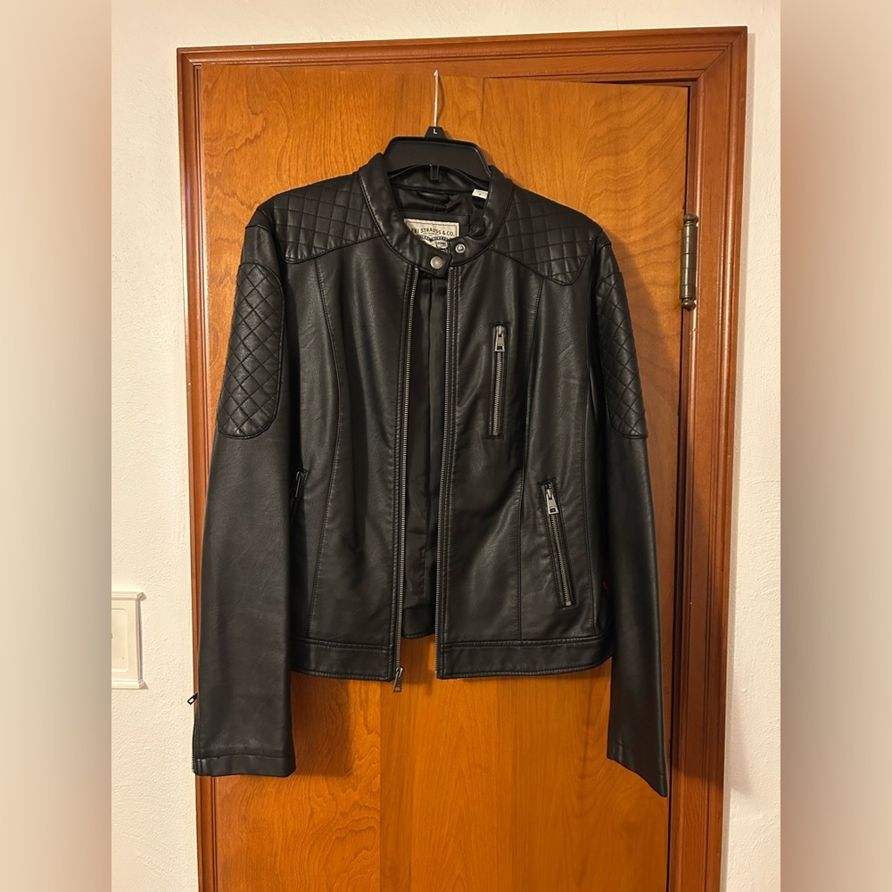 NWOT Black Quilted Levi’s Biker Jacket